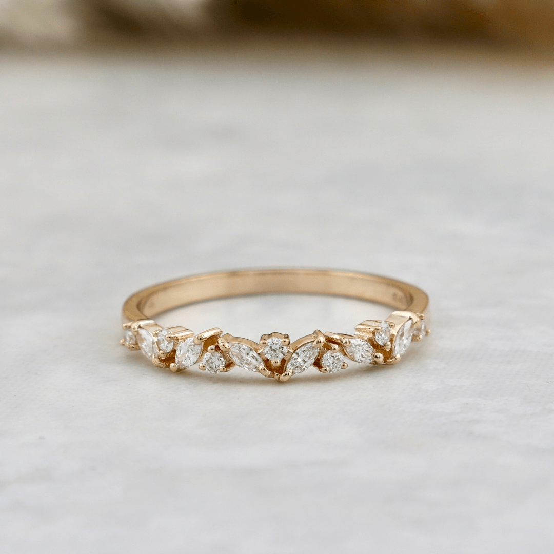 Bague semi-éternité Marquise en or 14K et diamants
