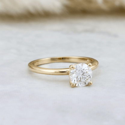 Bague solitaire Classique en or 14K - 18K et diamant 0,5 - 1 ct