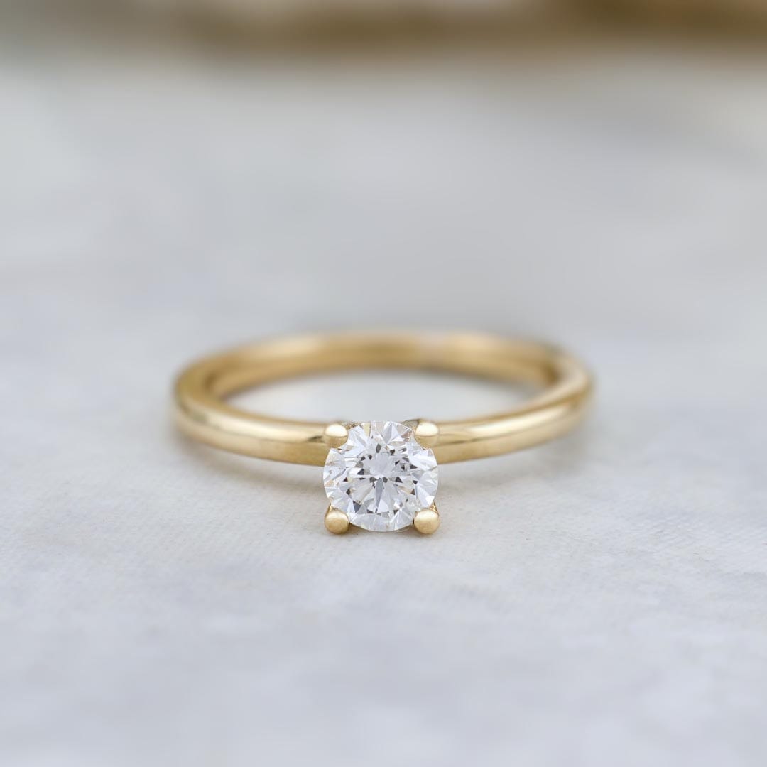 Bague solitaire Classique en or 14K - 18K et diamant 0,5 - 1 ct
