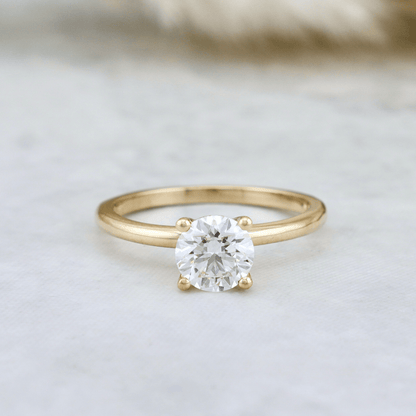 Bague solitaire Classique en or 14K - 18K et diamant 0,5 - 1 ct