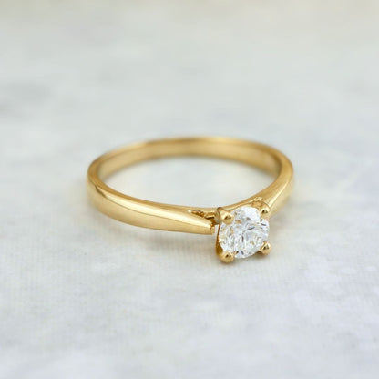 Bague solitaire Classique en or 14K -18K ou platine et diamant 0,45 ct