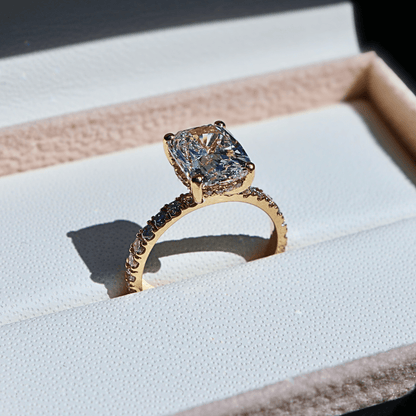 Bague solitaire Halo en or 14K - 18K ou platine et diamant cushion 2.5 ct