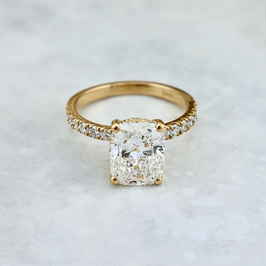 Bague solitaire Halo en or 14K - 18K ou platine et diamant cushion 2.5 ct