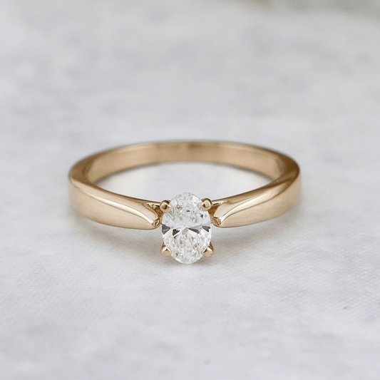 Bague solitaire Oval en or 14K - 18K ou platine et diamant 0,5 ct