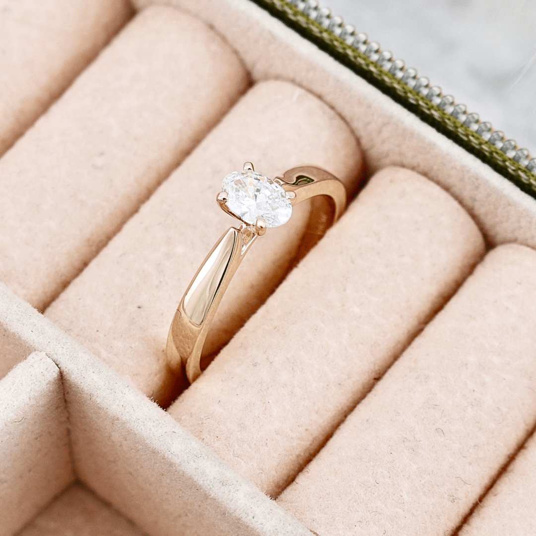 Bague solitaire Oval en or 14K - 18K ou platine et diamant 0,5 ct
