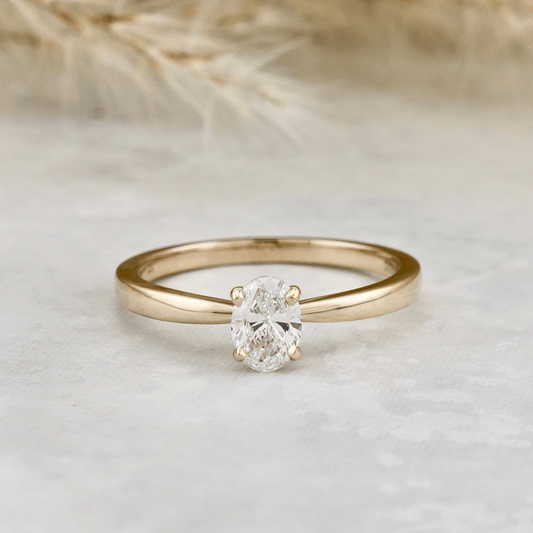 Bague solitaire Oval en or 14K - 18K et diamant 0,5 ct
