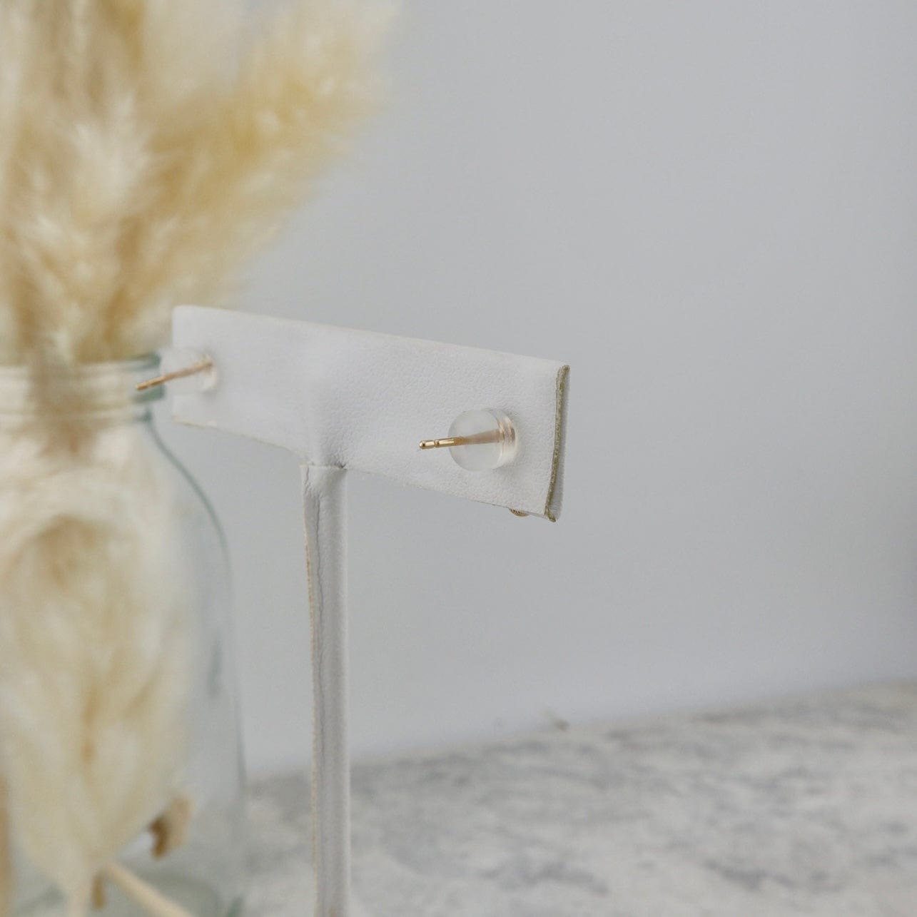 Boucles d'oreilles Entrelacées en or 10K et moissanites