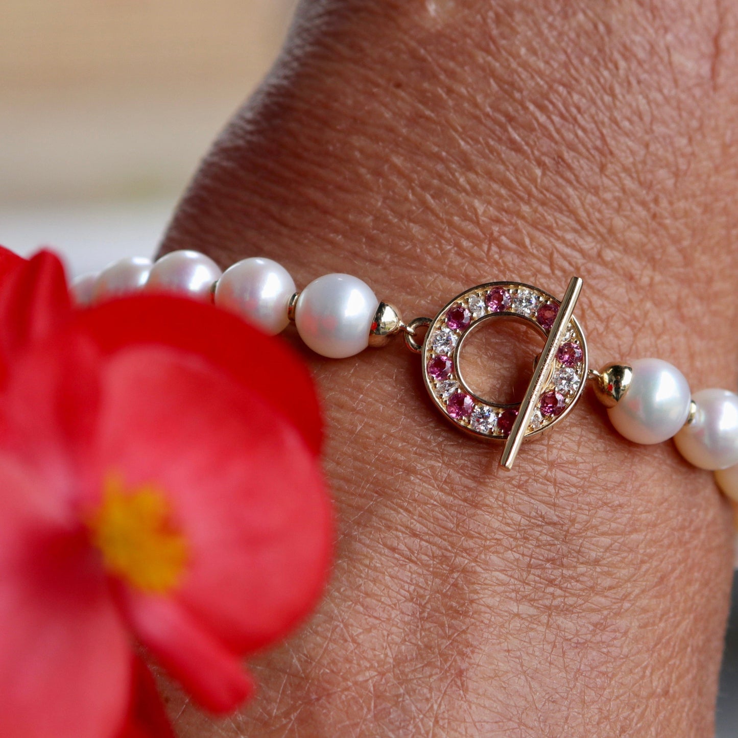 Bracelet de perles d'eau douce, or 14K serti de tourmalines et diamants