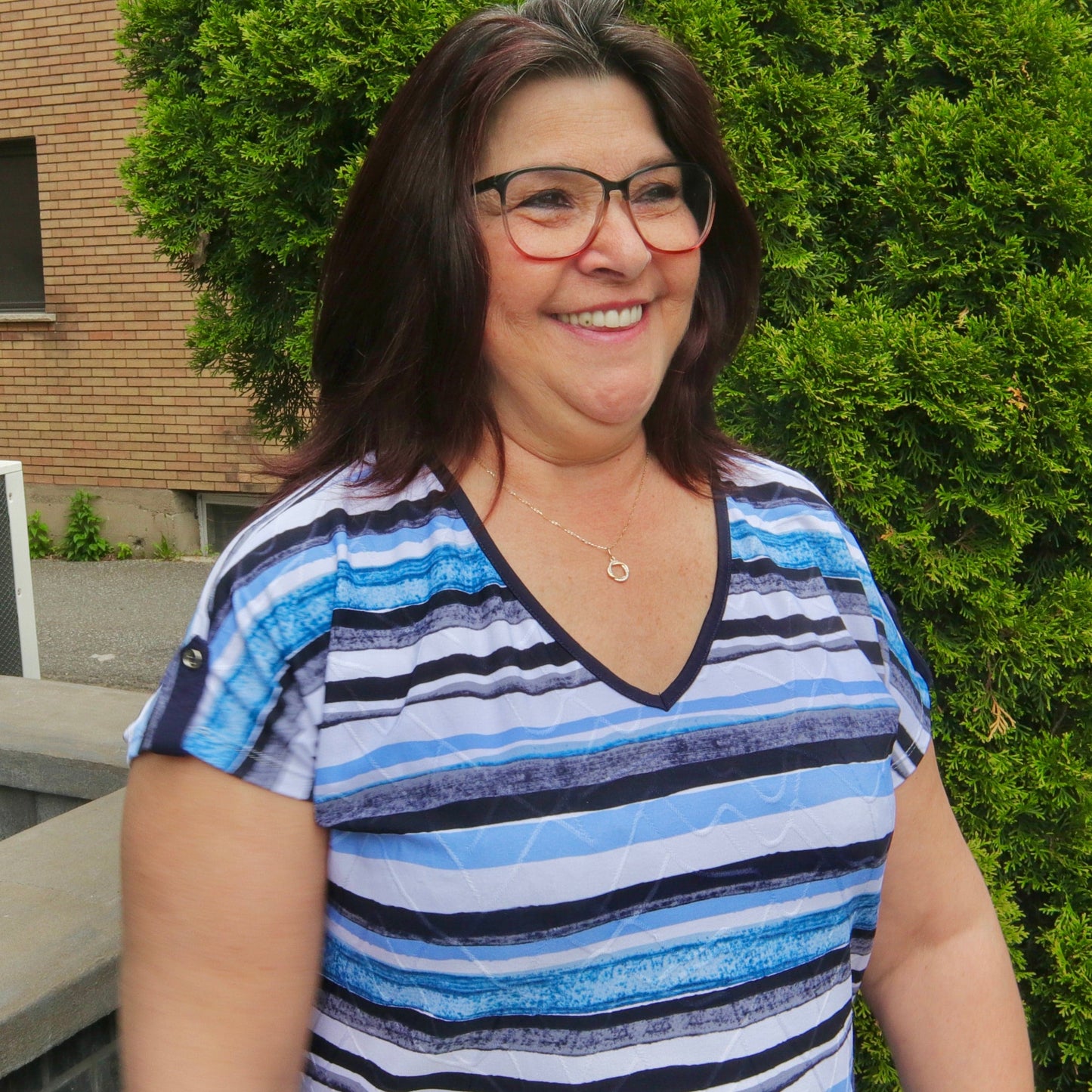 Collier Entrelacées en or 10K et moissanites