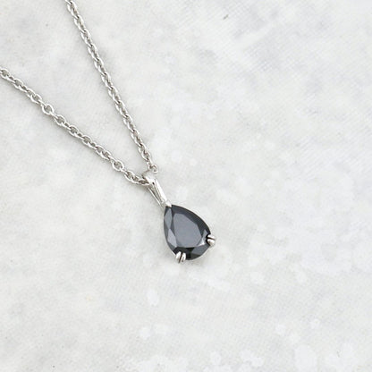 Collier Moissanite noire en or 10K - 14K - 18K ou platine