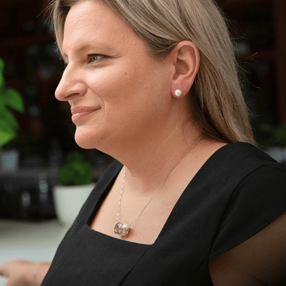 Collier Orchidée en or 14K, perle, diamants et améthyste