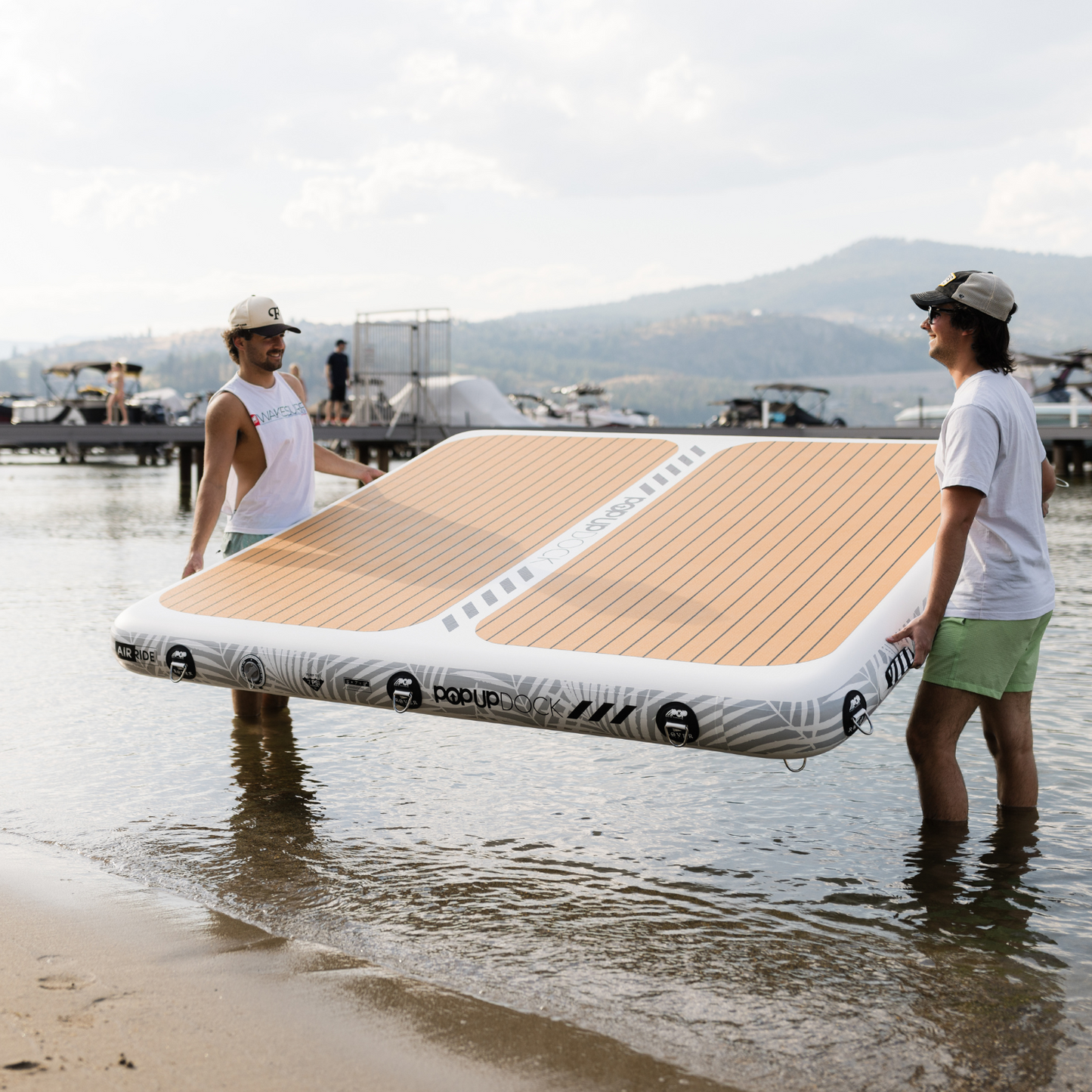 POPUP DOCK 8’ x 7’ x 8”