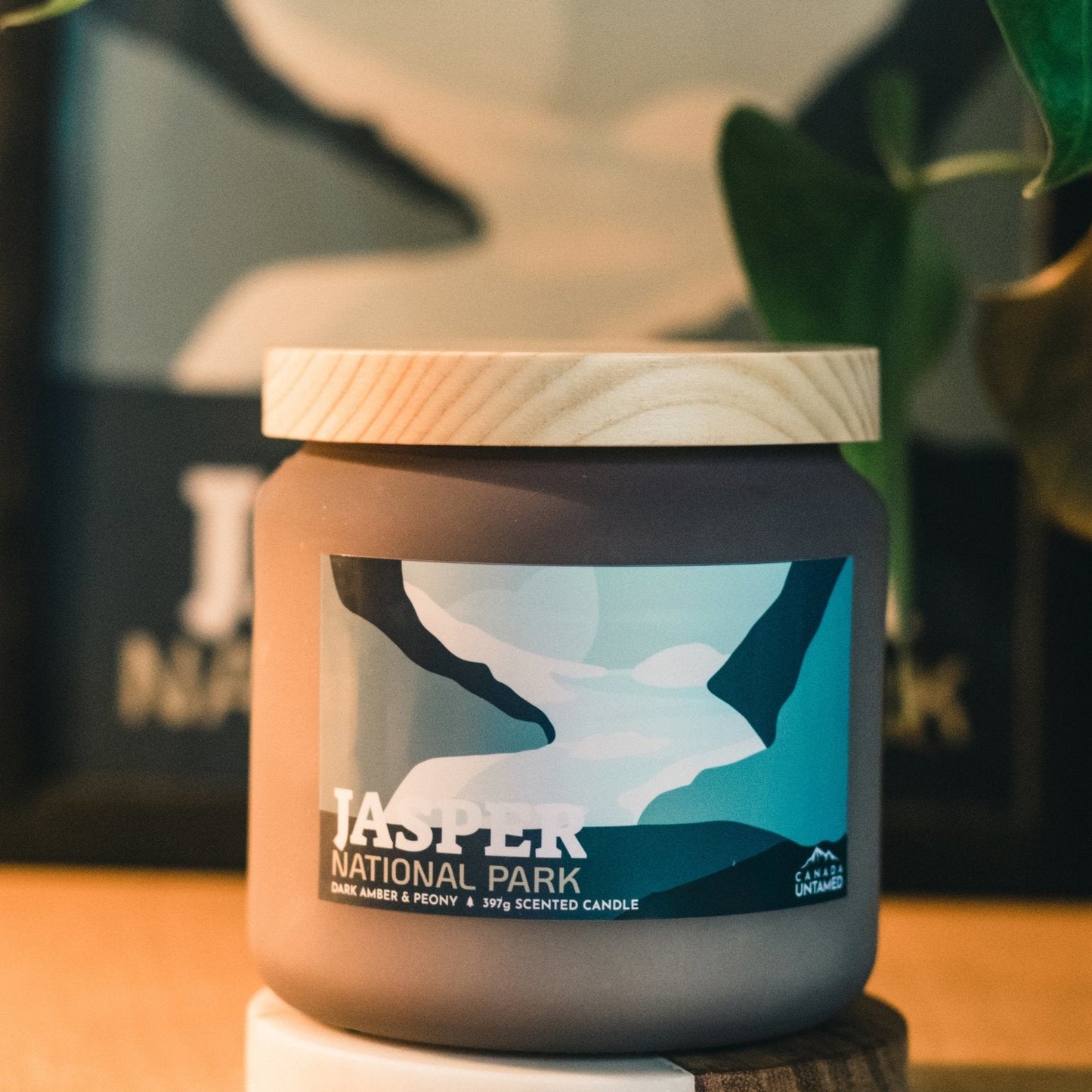 Jasper National Park 'DARK AMBER & PEONY' Scented Candle