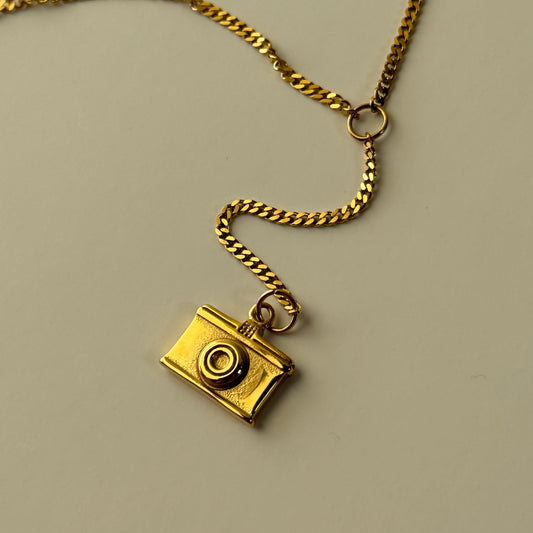Making Memories Necklace- Gold