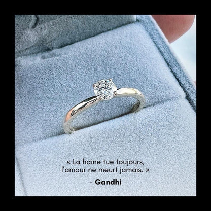 Bague solitaire Classique en or 10K et moissanite 0,5 ct