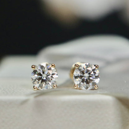 Boucles d'oreilles Classiques en or jaune ou blanc 10K et moissanites