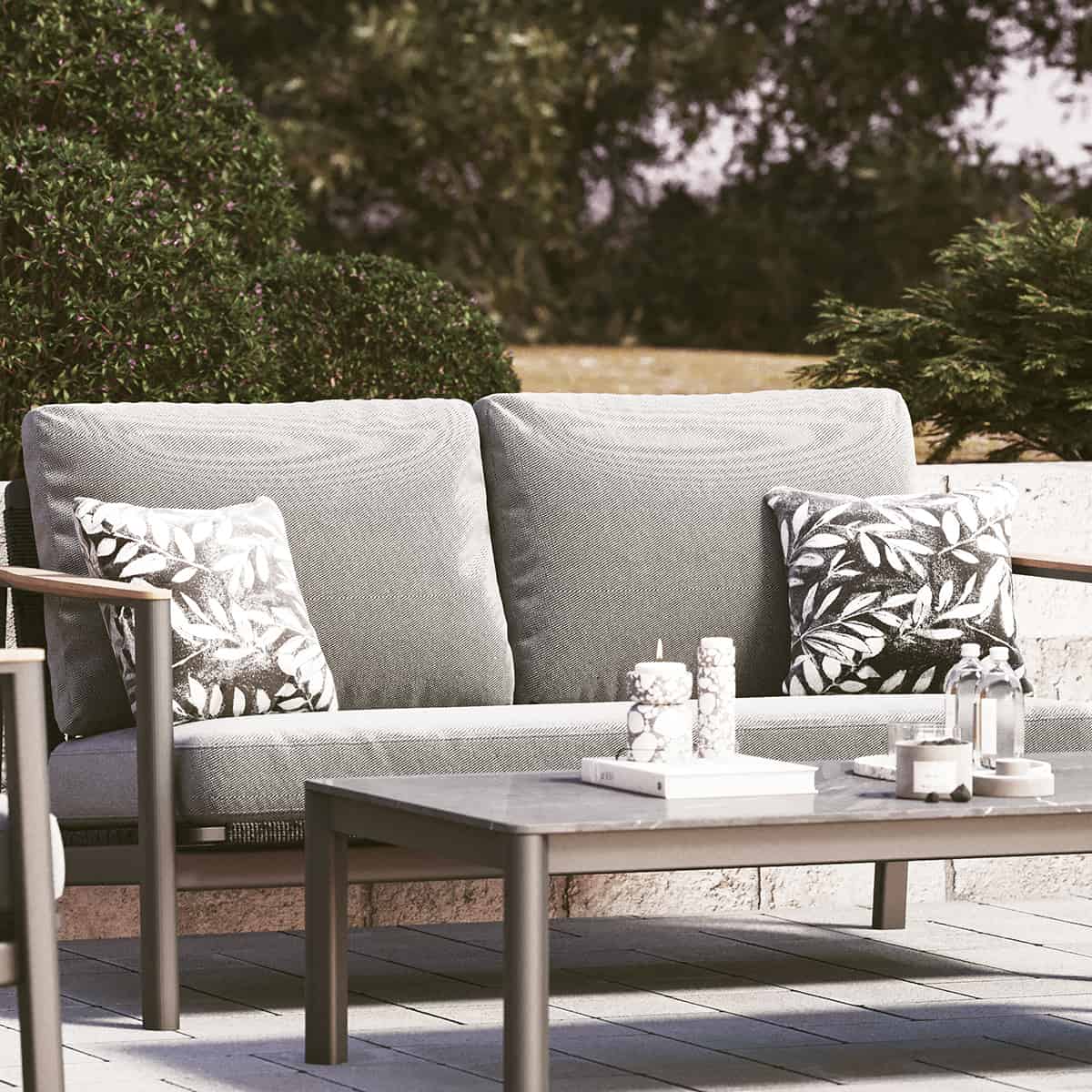 Morrel Reversible Pillow - Leaf (1 Piece)