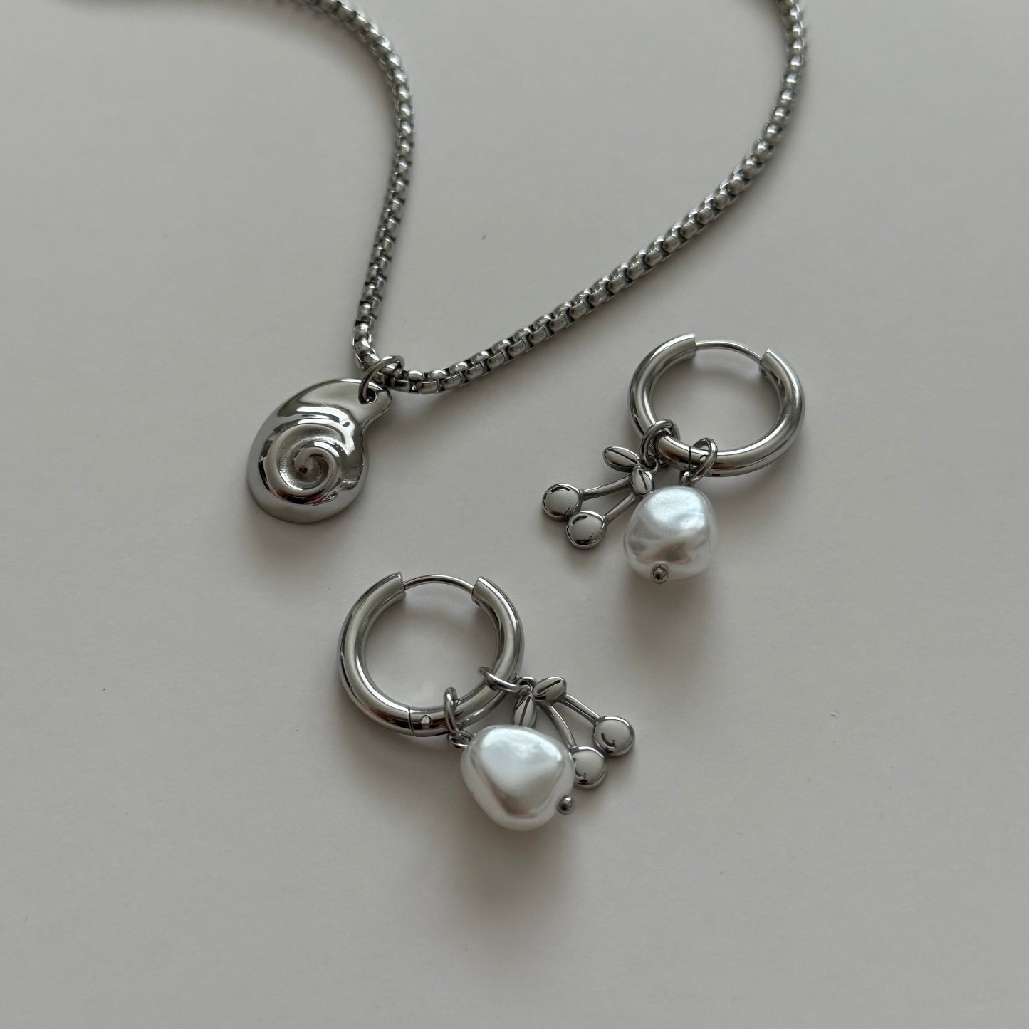 Nautilus Necklace- Silver