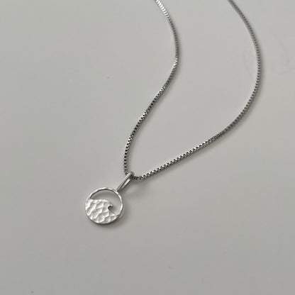 Wave Necklace- Silver