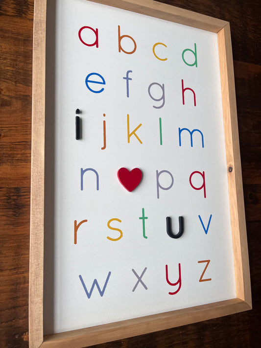 Alphabet "I  ♡ U" Sign