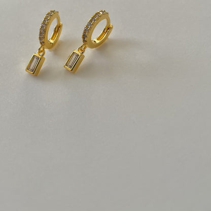 Amari Drop Earrings- White Stone