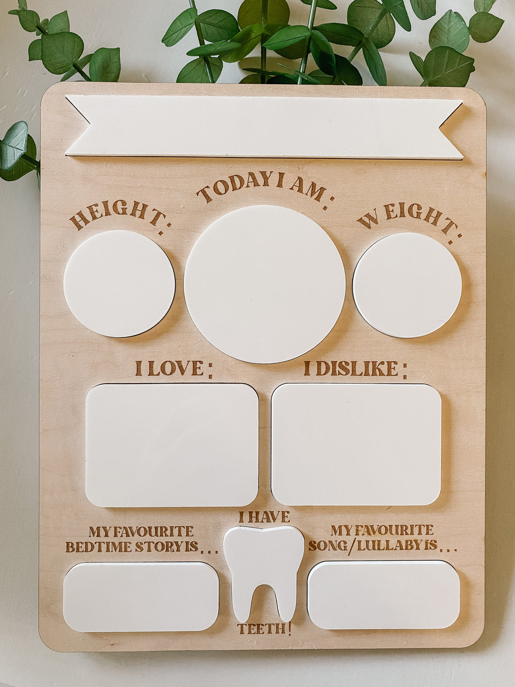 Monthly baby board