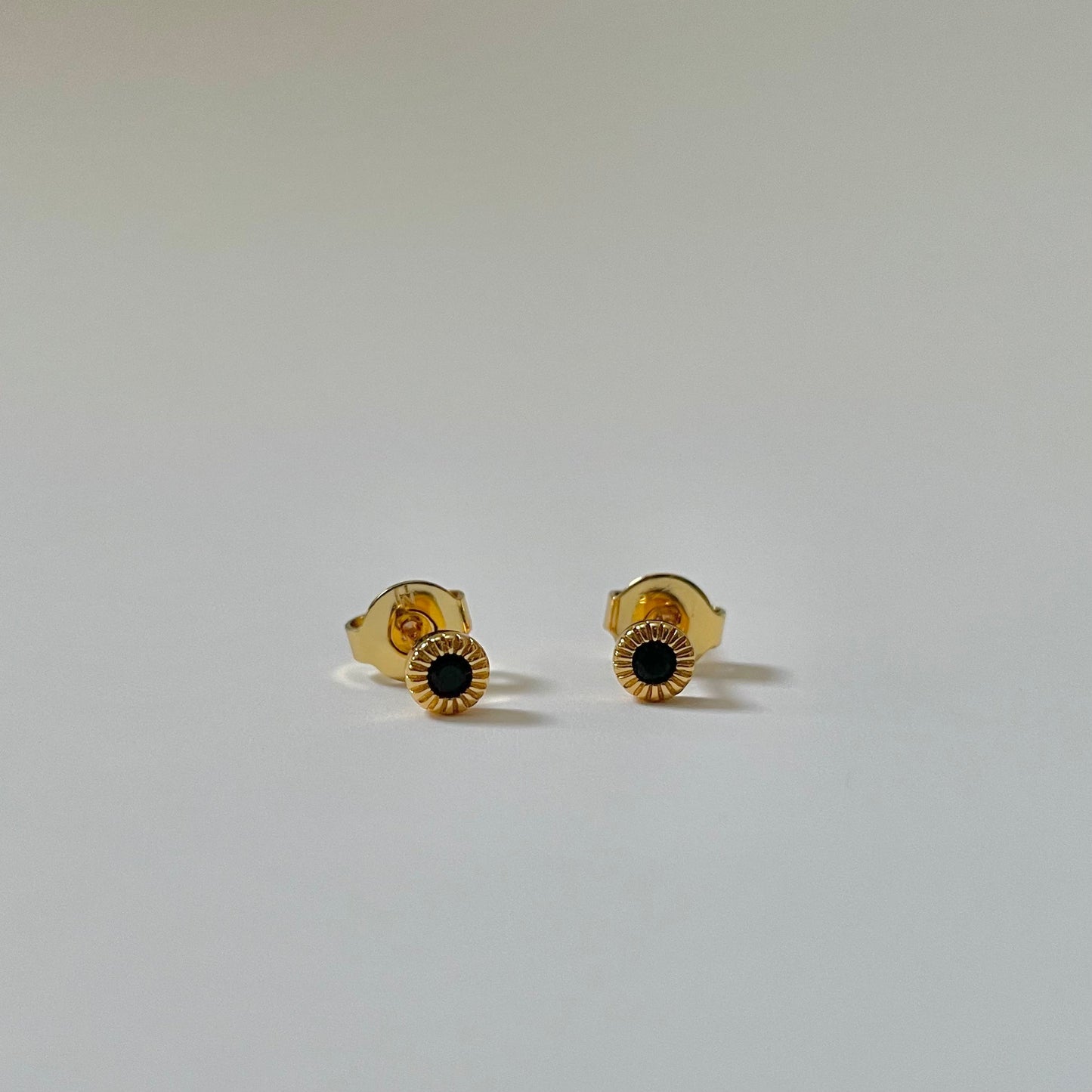 Sol Studs