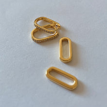 Load image into Gallery viewer, Paperclip Earrings
