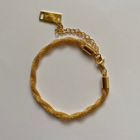 Anna Twisted Chain Bracelet