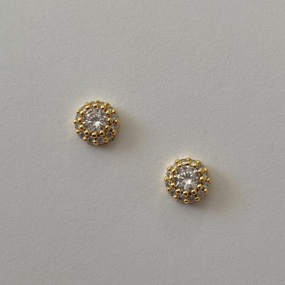 Rika Round Studs