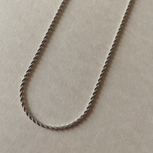 Load image into Gallery viewer, Slim Corde Necklace - Silver
